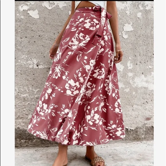 Boho Floral Print Belted Skirt - Picture 6 of 16